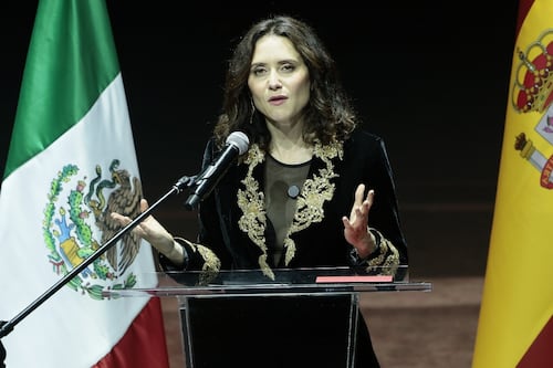Díaz Ayuso ‘le tira’ al Gobierno de Sheinbaum: ‘México está a 2 pasos de llegar al camino de Venezuela’