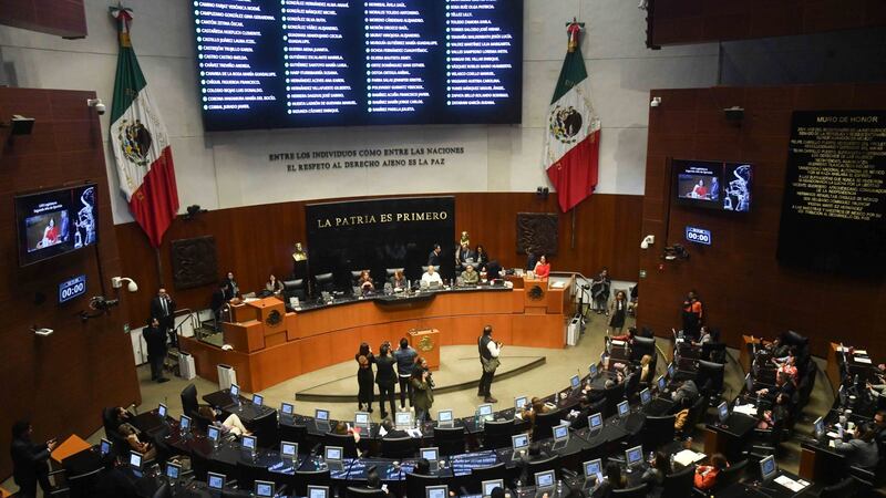 ¿Por qué senadoras del PAN votaron a favor de lista de candidatas para titular de la FGR?