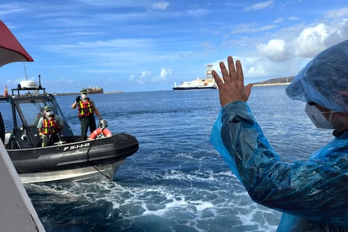 Evacúan a pasajeros del crucero afectado por hantavirus: Inicia repatriación con medidas especiales