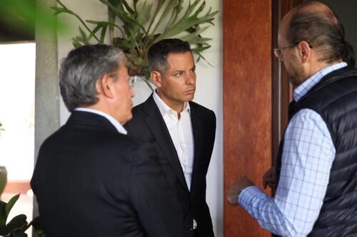 Sección 22 y Murat tienen mesa de negociación