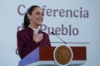 Obtiene Sheinbaum 76% de aprobación en junio: Encuesta EF