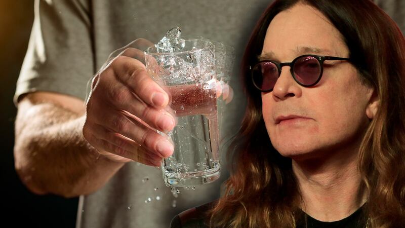 ‘No puedo caminar’: Esta es la enfermedad que tuvo Ozzy Osbourne antes de su muerte