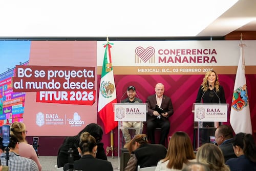 Baja California abre camino a nueva ruta aérea Tijuana-Vancouver al concretar alianzas en la FITUR