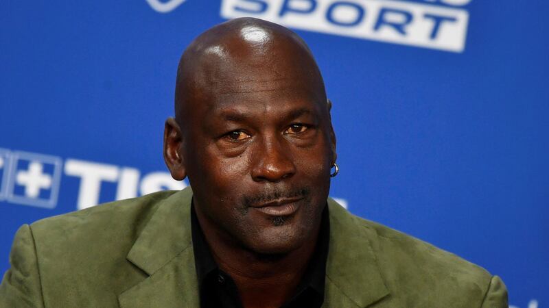 Michael Jordan cumple 60 años: ¿Cuál es la fortuna del exbasquetbolista estadounidense?