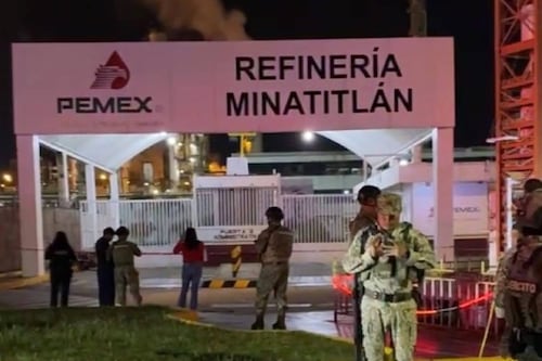 Muere trabajador de Pemex en ataque armado en refinería de Minatitlán; reportan uno más herido