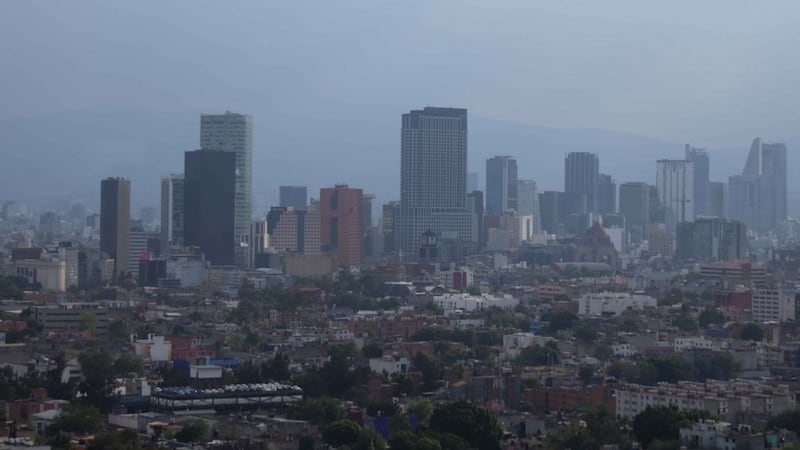 Onda de calor provoca contingencia en CDMX y Edomex: ¿Qué autos no circulan este domingo?