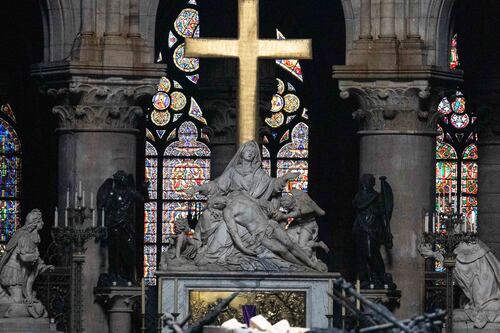 Queda intacta la mayor parte del interior de Notre Dame tras incendio: director de patrimonio