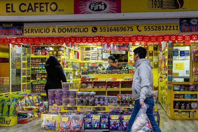 Inflación ‘da su Navidad’ a mexicanos y se desacelera: Se ubica en 3.72% en 1ra quincena de diciembre