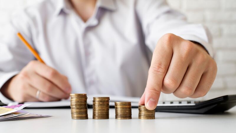 Aguinaldo 2023: ¿Quiénes tendrán que pagar impuestos al SAT?