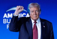 Trump se ‘avoraza’: Incluye uranio, cobre y plata en lista de minerales críticos para EU