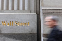 Wall Street cierra ‘invadido de nervios’ por el próximo anuncio de la Fed