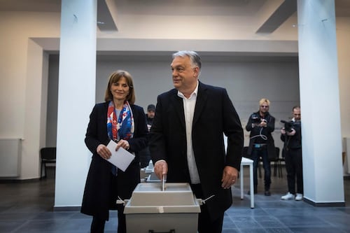 Reventó el laboratorio del populismo autoritario