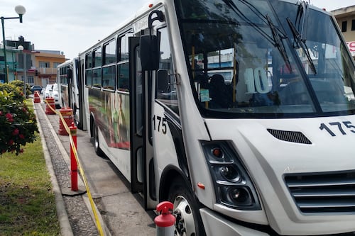 Colima instalará 575 botones de pánico en transporte público