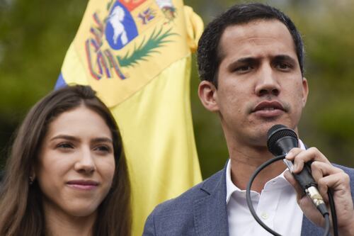 Tribunal de Venezuela desafía a EU y prohíbe salida de Guaidó del país, además de bloquear sus cuentas
