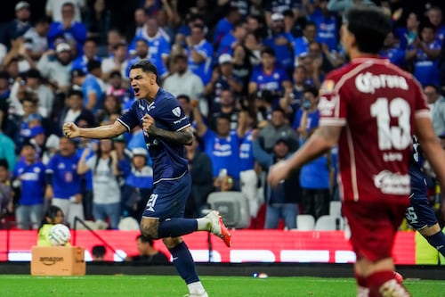 ¡Susto del Diablo! Cruz Azul rescata empate 3-3 ante Toluca en la Jornada 10 de la Liga MX