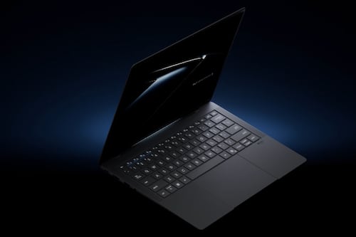 ASUS ExpertBook Ultra redefine las laptops empresariales, diseño premium, inteligencia artificial y alto rendimiento