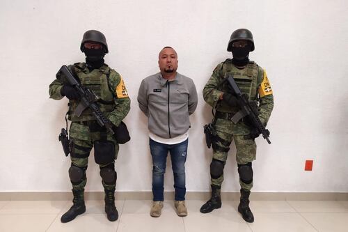 ‘El Marro’, exlíder del Cártel Santa Rosa de Lima, es trasladado a penal de Durango