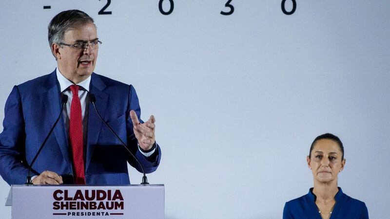 ¿Qué dijo AMLO de que Marcelo Ebrard esté en el gabinete de Claudia Sheinbaum?