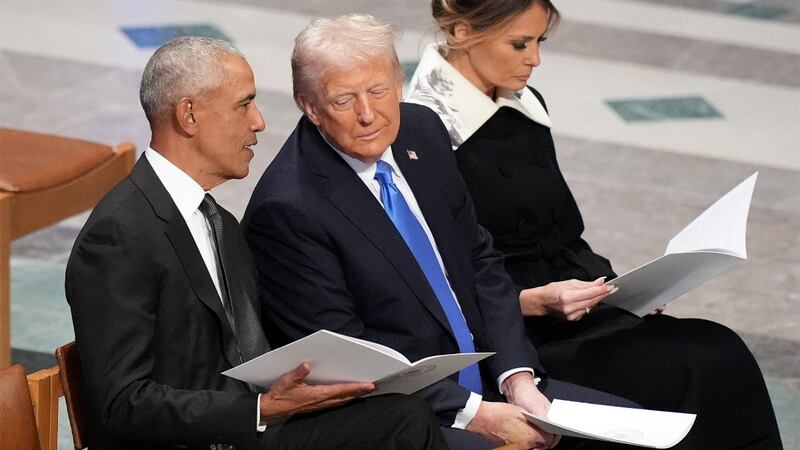 ‘Why are you so obsessed with me?’: Trump no hablará de política tras ataque de los Obama