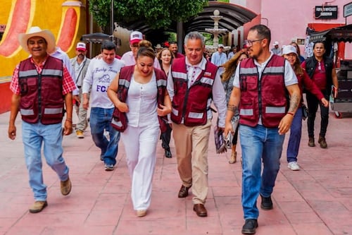 Se compromete Santiago Nieto con habitantes de Peñamiller a impulsar la economía de la región