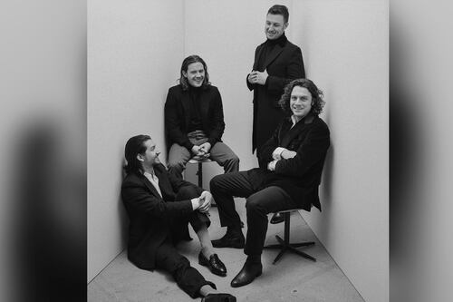 Arctic Monkeys anuncia gira por Europa en 2022. ¿Habrá nuevo álbum?