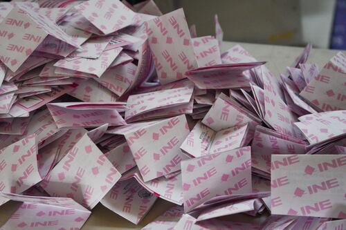 Morena propone reforma para que posible revocación de mandato de Sheinbaum se haga en 2027