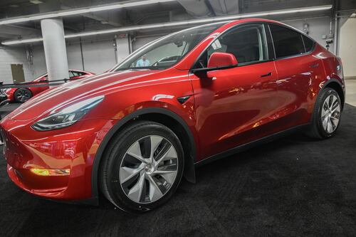 ¿Quieres un Tesla? Empresa de Elon Musk presentará un Model Y más barato