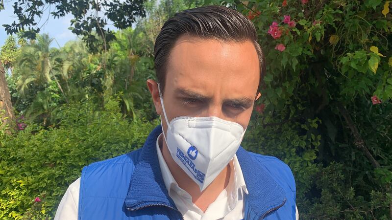 Candidato panista olvida nombre de comunidad indígena que le dio constancia