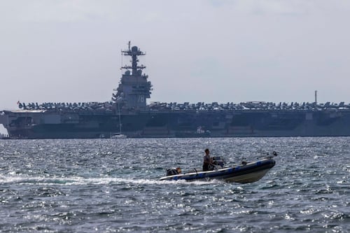 Trump envía portaaviones que usó en operación contra Maduro a Medio Oriente: ‘Será necesario’