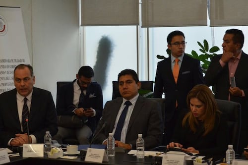 Pide senador a PGR citar a Peralta por posible lavado de dinero