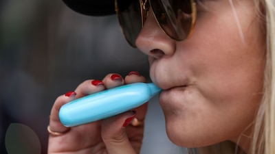Pese a las restricciones, continúan vapeando cerca de tres millones de personas en México
(FOTO: GALO CAÑAS/CUARTOSCURO)