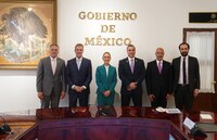 Claudia Sheinbaum se reúne con director de CPKC tras conclusión de puente ferroviario en Nuevo Laredo