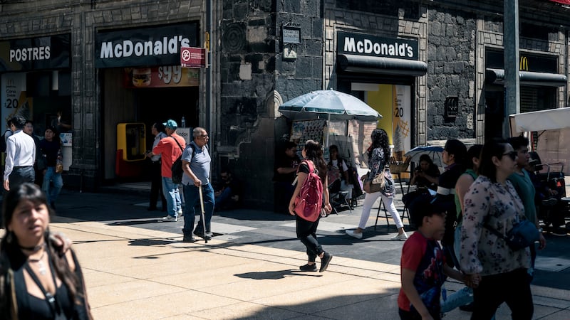 Vuelve a caer la inversión y la economía en México