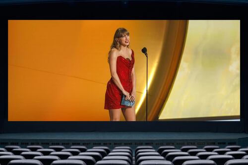Taylor Swift regresa con ‘Style’ a cines y estrena ‘The life of a showgirl’: Fechas y preventa