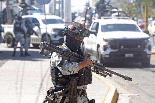 Sheinbaum le echa el guante a narcos en Jalisco: van 77 detenidos; 44 ligados al CJNG