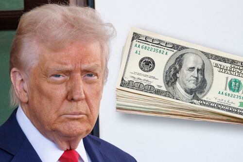 Aranceles de Trump: ¿La extraña caída del dólar indica que los inversionistas pierden la confianza en EU?