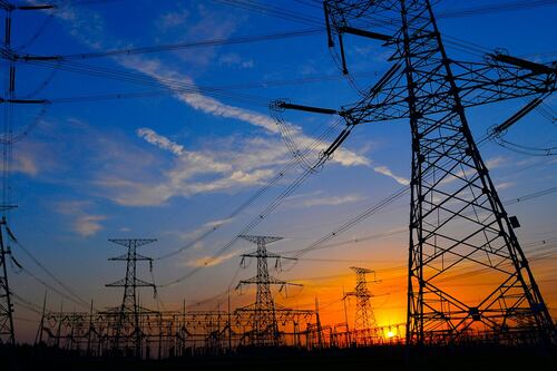 ¿Que apaguen el aire acondicionado en el verano? ERCOT pide a texanos a ahorrar electricidad