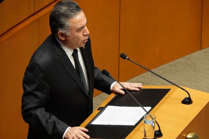 Enrique Inzunza se queda como senador ante acusaciones de EU: ‘Refutaré las falsedades desde mi cargo’