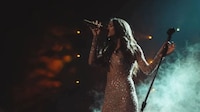Acusan a Danna Paola de plagiar a banda de K-pop su sencillo ‘XT4S1S’