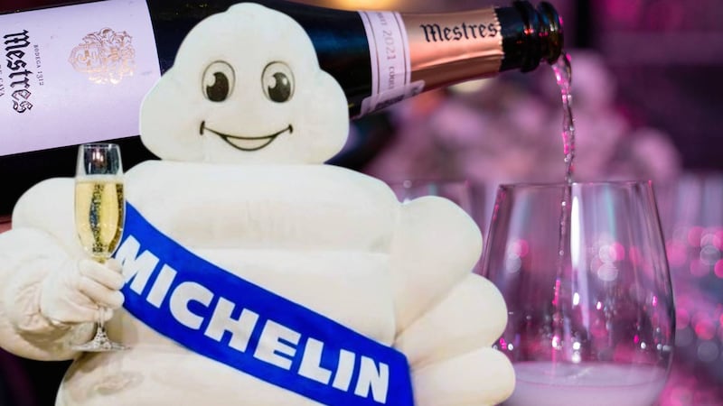 El ‘rival’ del champán: Este es el vino espumoso oficial de la ceremonia de la Guía Michelin México 2026
