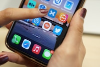 Montadeudas, el lado agresivo de la explotación de datos personales