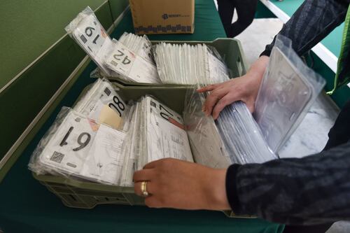 Reemplacamiento en Edomex: ¿A cuáles autos les toca realizar el trámite en agosto?