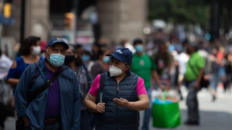 Sexta ola de COVID en México: ¿Cuándo será el pico de contagios? Esto calcula un experto