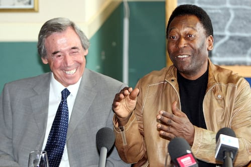 Pelé rinde tributo al 'fantasma azul': Gordon Banks