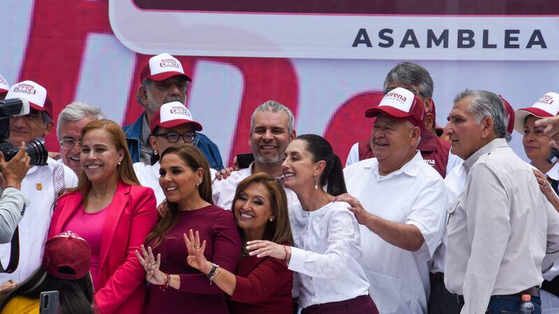 Claudia Sheinbaum dio positivo a COVID: ¿Qué funcionarios se reunieron con ella?
