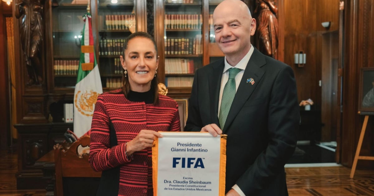 Sheinbaum avisa al Congreso de su viaje a EU para ir a la final del Mundial 2026; regresa el lunes
