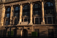 Recorte a tasa del Banxico: ¿Qué bancos ‘apuestan’ a que bajará 50 puntos este jueves?