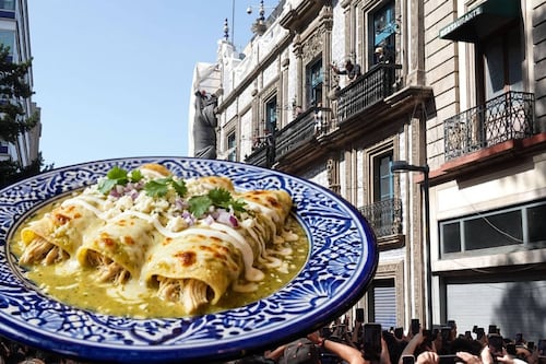 Fíjate, Yordi, que no solo los molletes: La historia de cómo en Sanborns ‘nacieron’ las enchiladas suizas