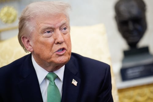 Irán amenaza a Trump con extender la guerra 6 meses y niega acuerdo sobre alto al fuego: ‘Es mentiroso’