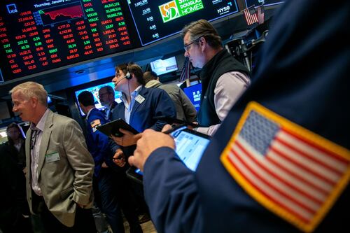 Wall Street y BMV van ‘en picada’ por dudas sobre próximo paso de la Fed